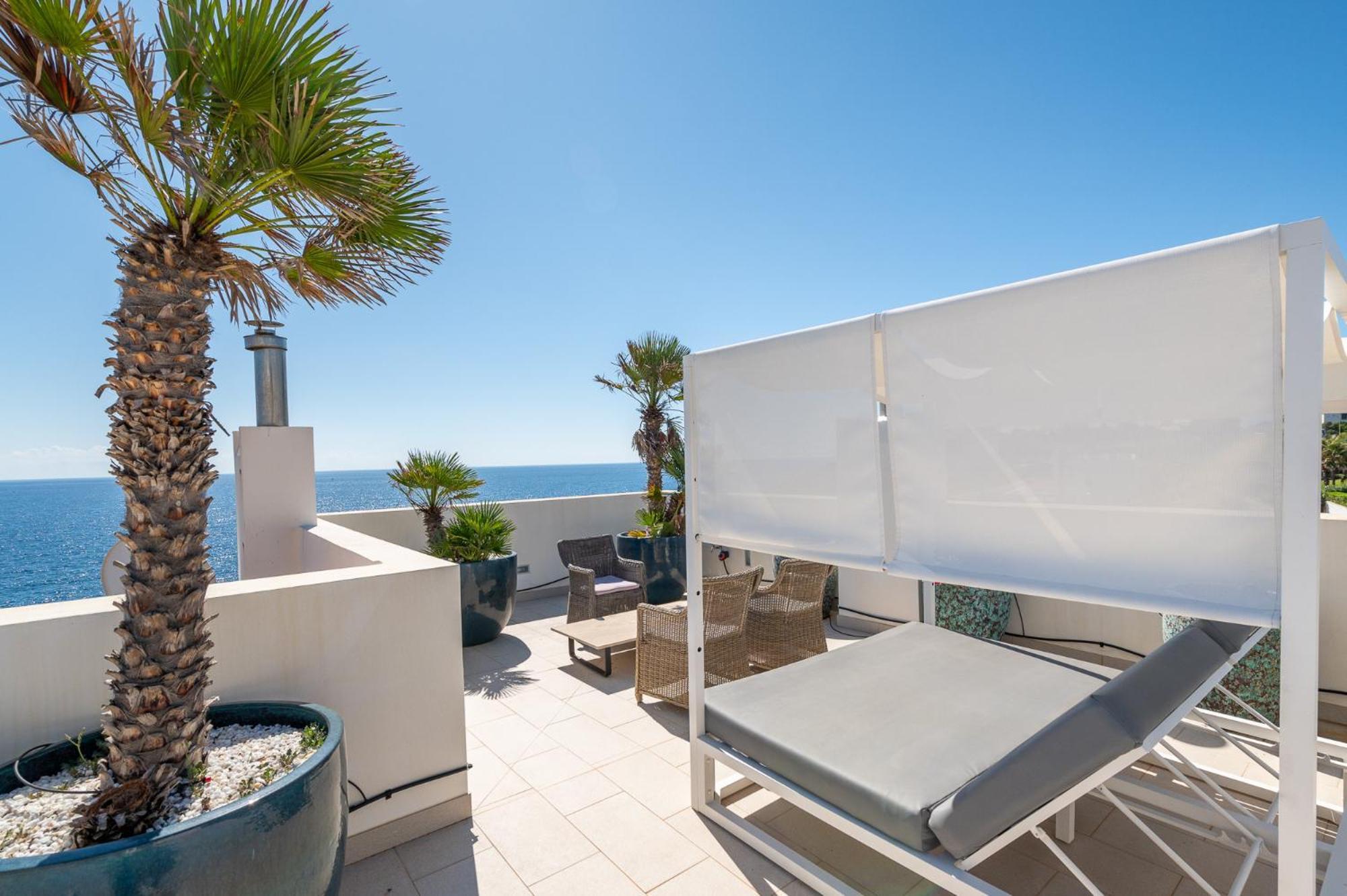 Villa Mediterraneo.